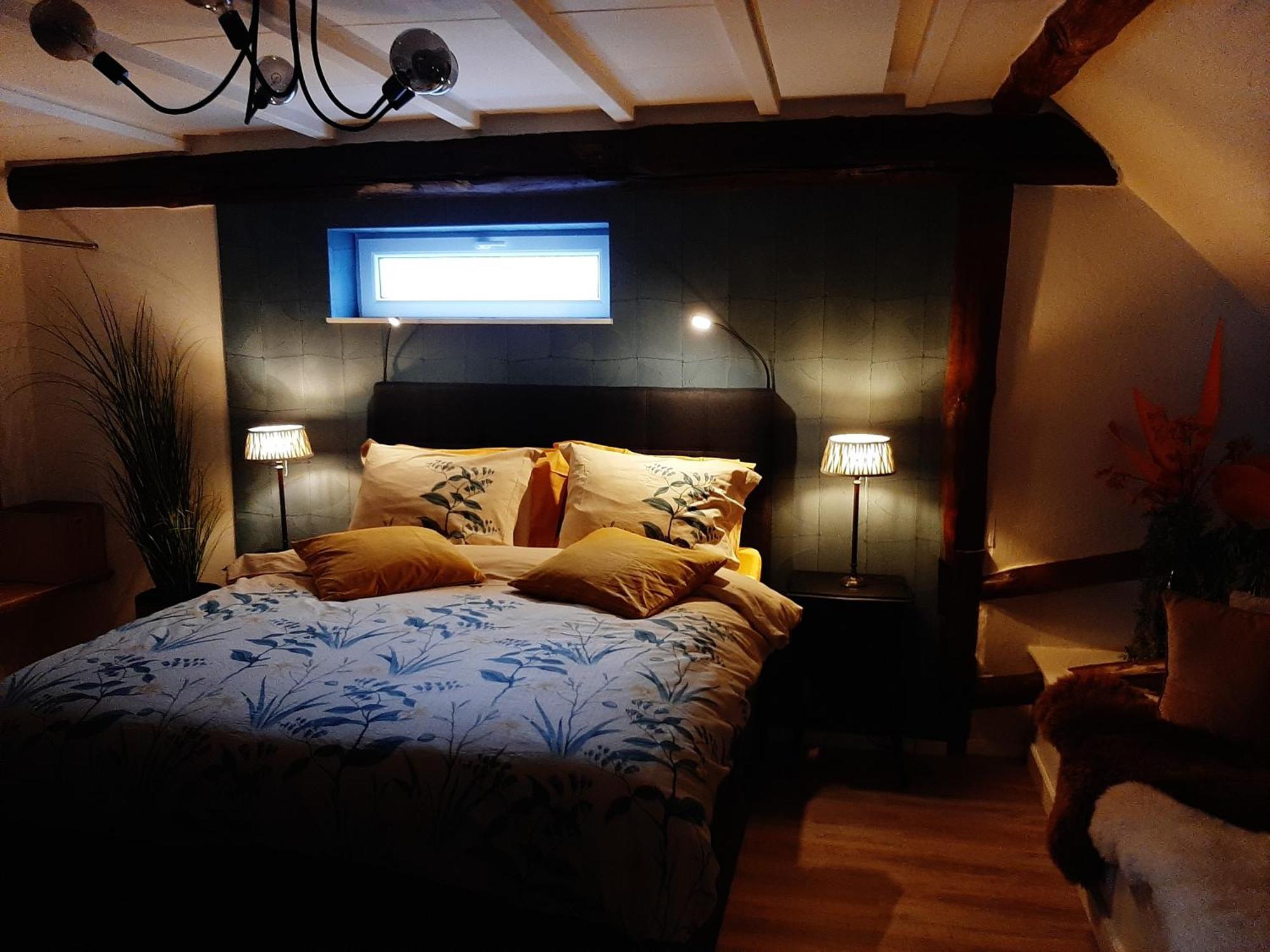 Loft De Hooizolder Met Sauna Bij Te Boeken Gees ภายนอก รูปภาพ